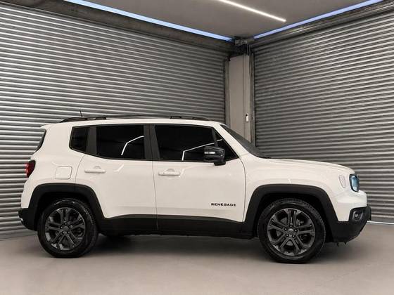 JEEP RENEGADE 1.3 T270 TURBO FLEX LONGITUDE AT6 JEEP RENEGADE 1.3 T270 TURBO FLEX LONGITUDE AT6